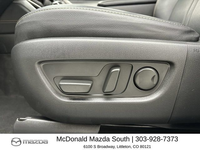 Certified 2025 MAZDA CX-70 Plug-In Hybrid w/ Premium Pkg AWD/4WD image 12