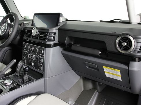 New 2025 INEOS Grenadier Fieldmaster Edition image 11