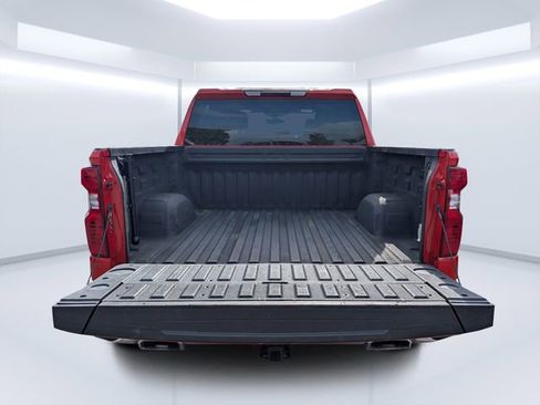 Used 2022 Chevrolet Silverado 1500 LT w/ Z71 Off-Road Package image 13