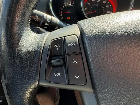 Used 2013 Kia Sorento SX w/ SX Premium Pkg FWD image 11