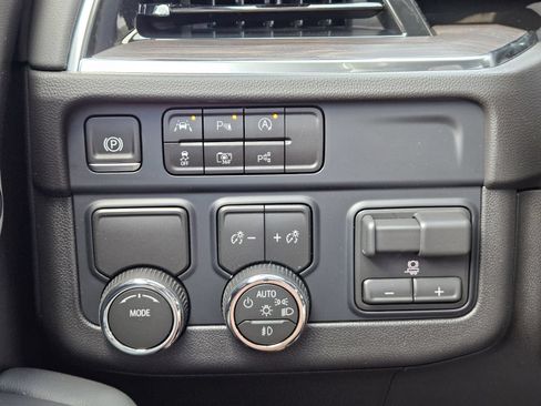 New 2026 Chevrolet Tahoe LT w/ Comfort Package RWD image 21