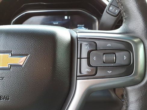 Used 2022 Chevrolet Silverado 1500 LT AWD/4WD image 20