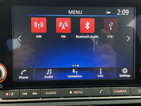 Used 2025 Nissan Altima 2.5 SV FWD image 52