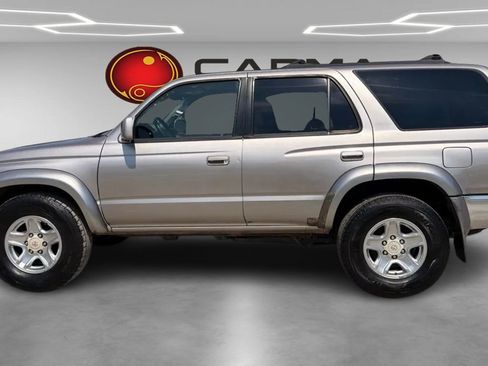 Used 2002 Toyota 4Runner SR5 image 2