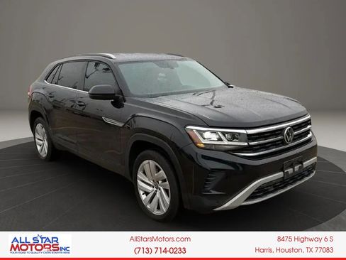 Used 2020 Volkswagen Atlas Cross Sport SE FWD image 1