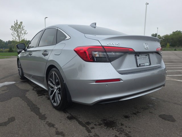 Used 2024 Honda Civic Touring image 11