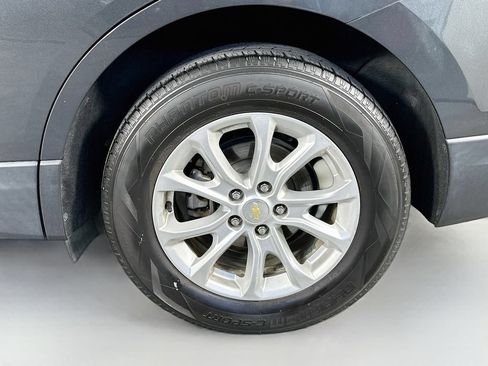 Used 2018 Chevrolet Equinox LT FWD image 33