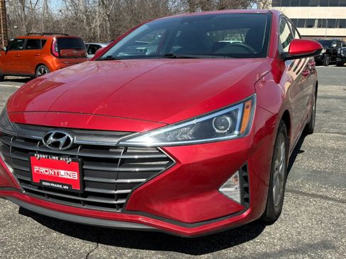 Used 2020 Hyundai Elantra SEL FWD image 15