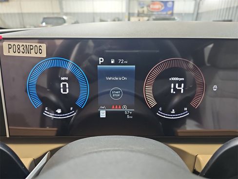 New 2026 Hyundai Tucson SE image 18