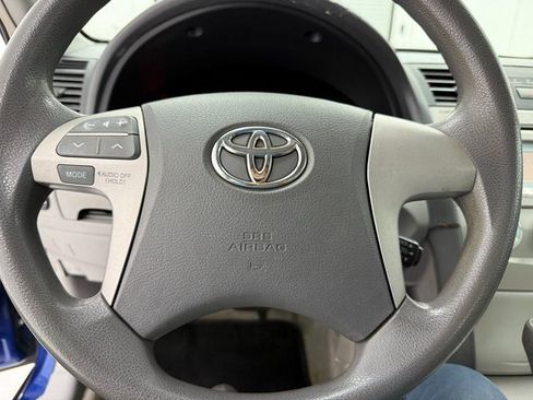Used 2007 Toyota Camry LE image 9