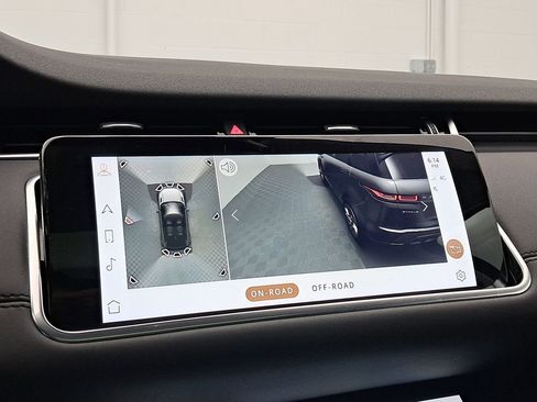 Used 2021 Land Rover Range Rover Evoque SE image 22