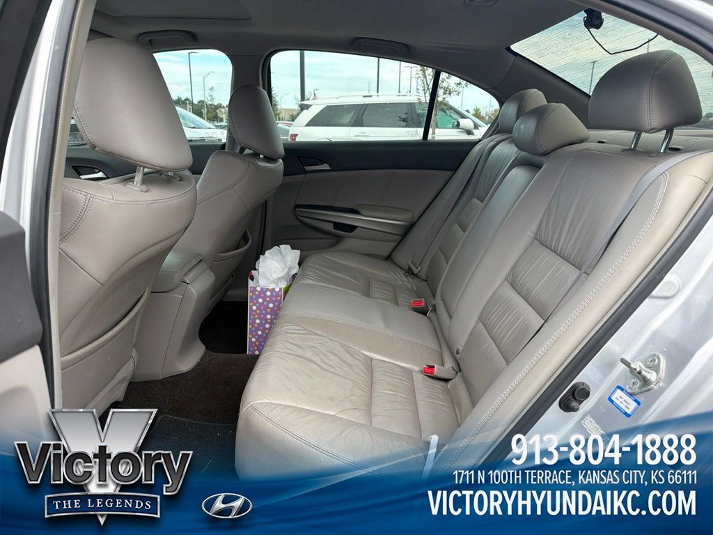 Used 2009 Honda Accord EX-L image 12