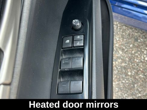 Used 2025 Toyota Camry LE w/ Convenience Package FWD image 18