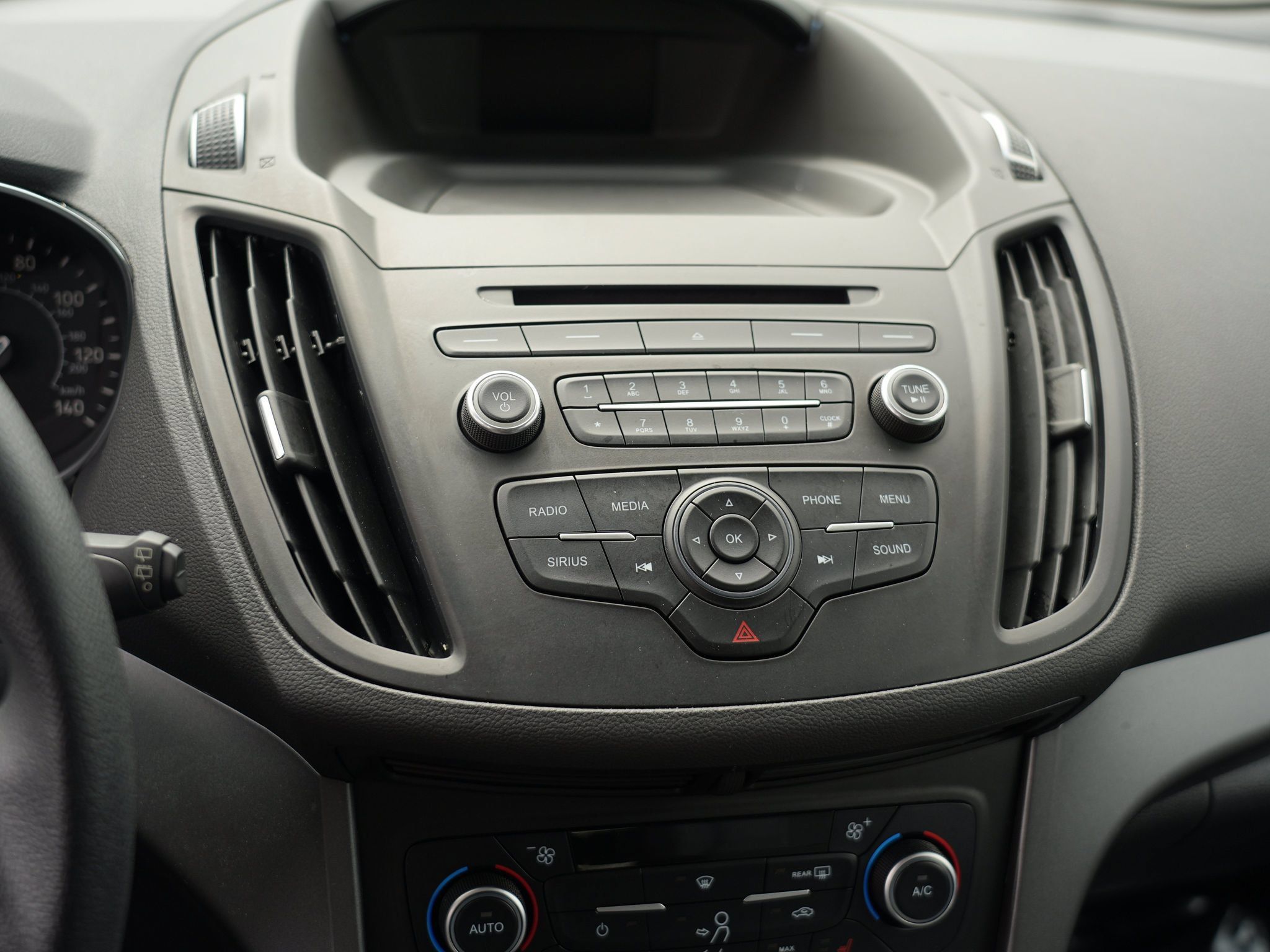 Used 2018 Ford Escape SE AWD/4WD image 23