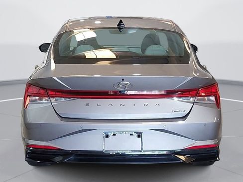 Certified 2023 Hyundai Elantra Limited w/ Cargo Package FWD image 6