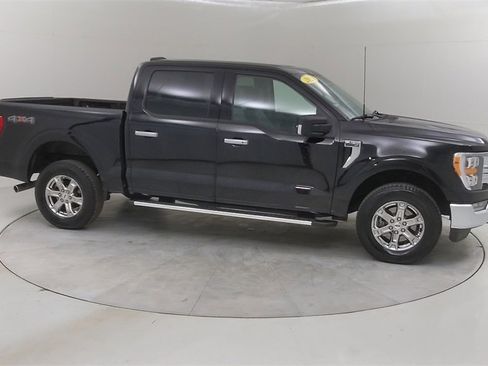 Certified 2023 Ford F150 XLT w/ Equipment Group 302A High image 12