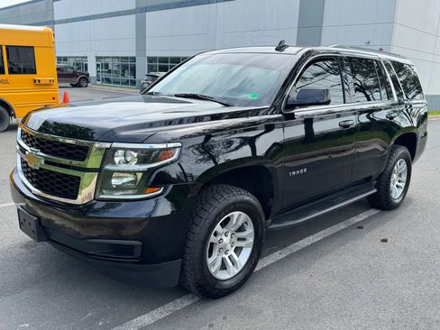 Used 2019 Chevrolet Tahoe LT AWD/4WD image 3
