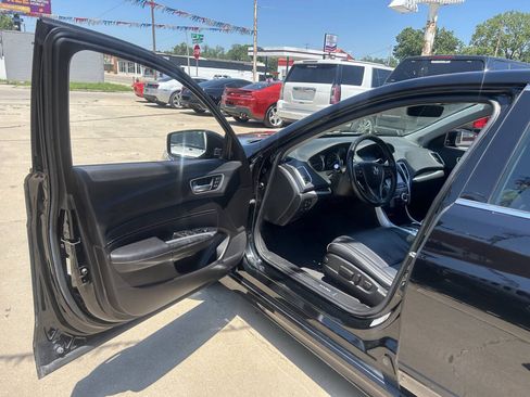 Used 2018 Acura TLX V6 SH-AWD w/ Advance Package image 14