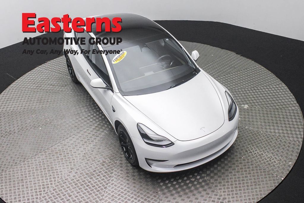 Used 2023 Tesla Model 3 Standard Range RWD image 3