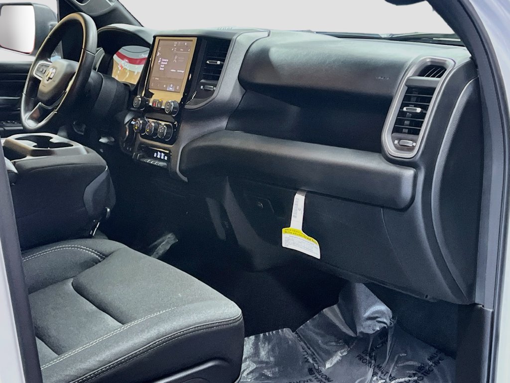 Used 2025 RAM 1500 Warlock AWD/4WD image 27