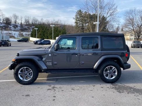 Used 2020 Jeep Wrangler Unlimited Sahara w/ Cold Weather Group image 2