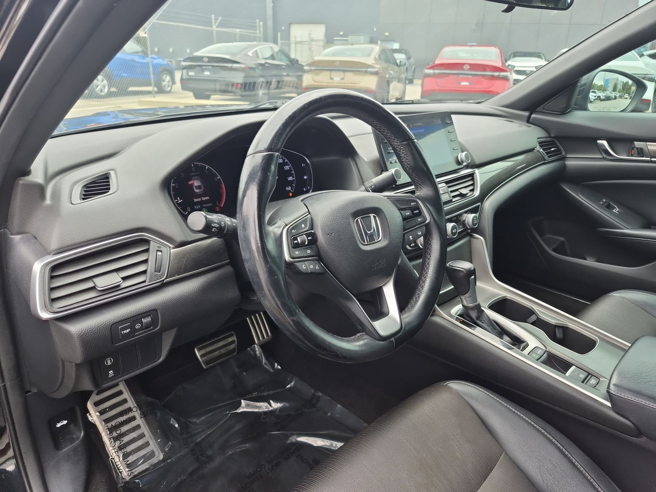 Used 2018 Honda Accord Sport image 16