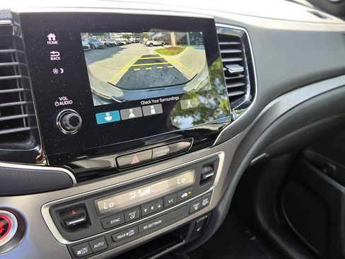 Used 2024 Honda Passport EX-L image 19