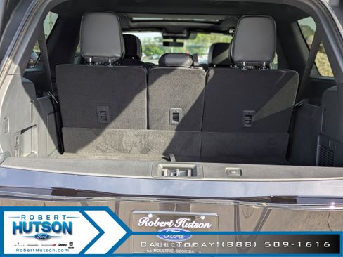 New 2026 Lincoln Navigator L Reserve w/ Jet Appearance Package image 10