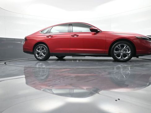 Certified 2024 Honda Accord EX-L image 28