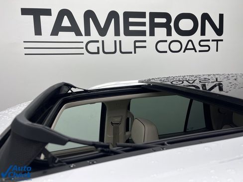 Used 2022 GMC Yukon Denali image 17