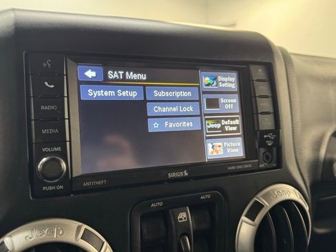 Used 2014 Jeep Wrangler Unlimited Sport image 16