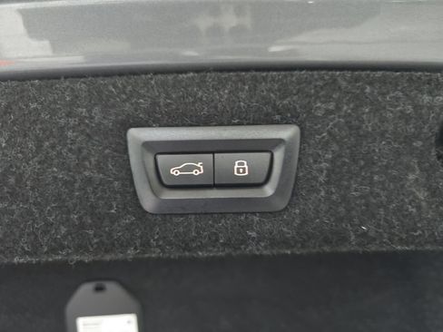 Used 2023 BMW 530i w/ Premium Package RWD image 31