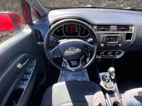 Used 2012 Kia Rio SX FWD image 5