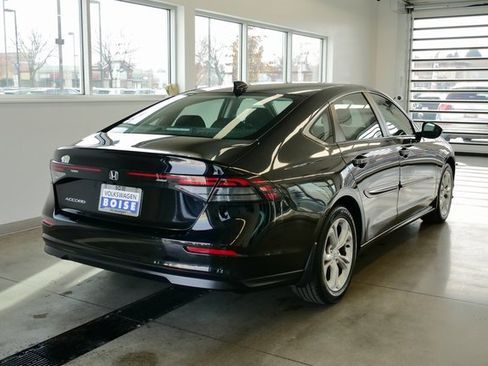 Used 2023 Honda Accord LX image 6
