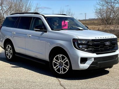 Used 2025 Ford Expedition Active
