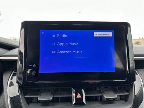 Used 2024 Toyota Corolla LE image 23