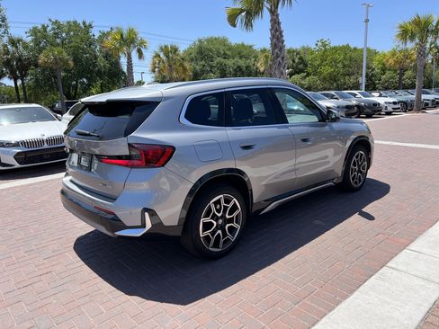 Used 2025 BMW X1 xDrive28i image 10