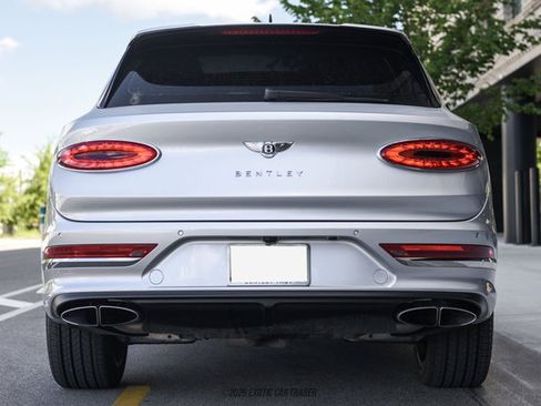 Used 2021 Bentley Bentayga AWD/4WD image 7