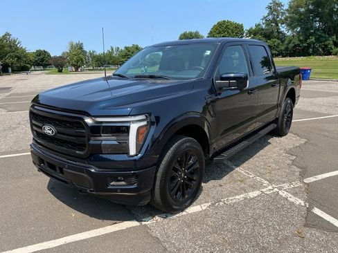 Used 2025 Ford F150 Lariat w/ Equipment Group 501A Mid AWD/4WD image 5