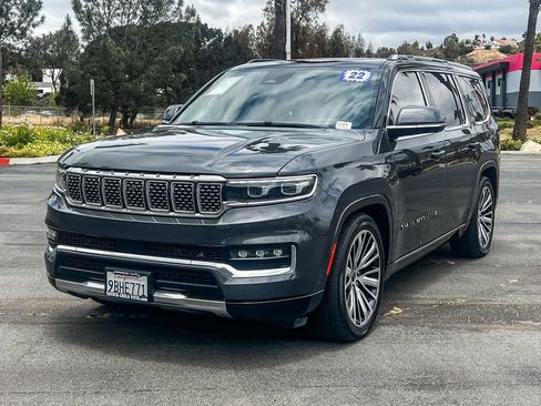 Used 2022 Jeep Grand Wagoneer Series III AWD/4WD image 4