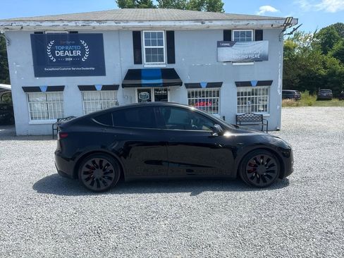 Used 2021 Tesla Model Y Performance AWD/4WD image 6