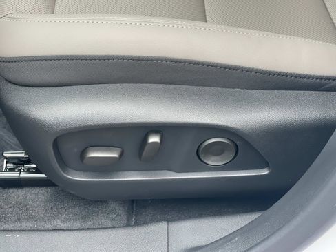 New 2026 GMC Terrain Elevation w/ Elevation Premium Package FWD image 21