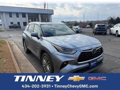 Used 2021 Toyota Highlander Platinum