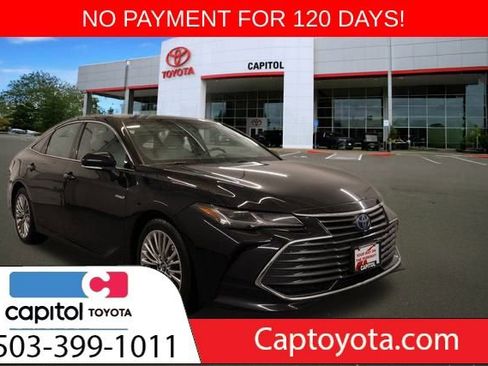 Used 2020 Toyota Avalon Limited image 1