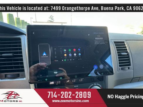 Used 2011 Toyota Sequoia SR5 RWD image 27
