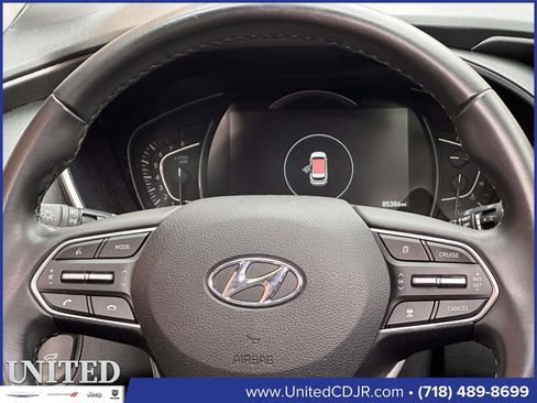 Used 2020 Hyundai Santa Fe SEL image 19