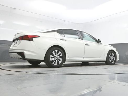 Used 2021 Nissan Altima 2.5 S FWD image 41
