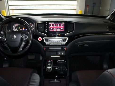 Used 2023 Honda Ridgeline Black Edition image 29