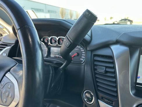 Used 2019 Chevrolet Tahoe LT image 16