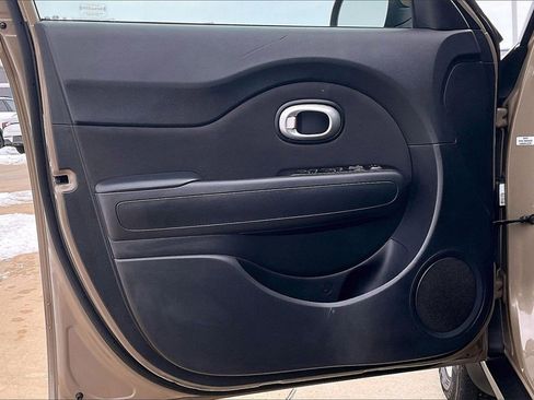 Used 2015 Kia Soul Base image 22